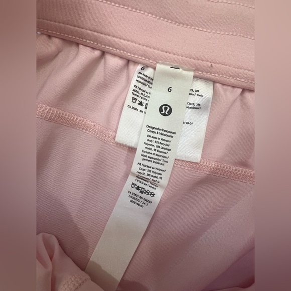 lululemon milkshake pink ladies athletic jogger pants size 6 worn once soft new - Picture 10 of 10